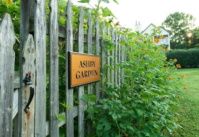Ashby Inn & Restaurant Paris Buitenkant foto